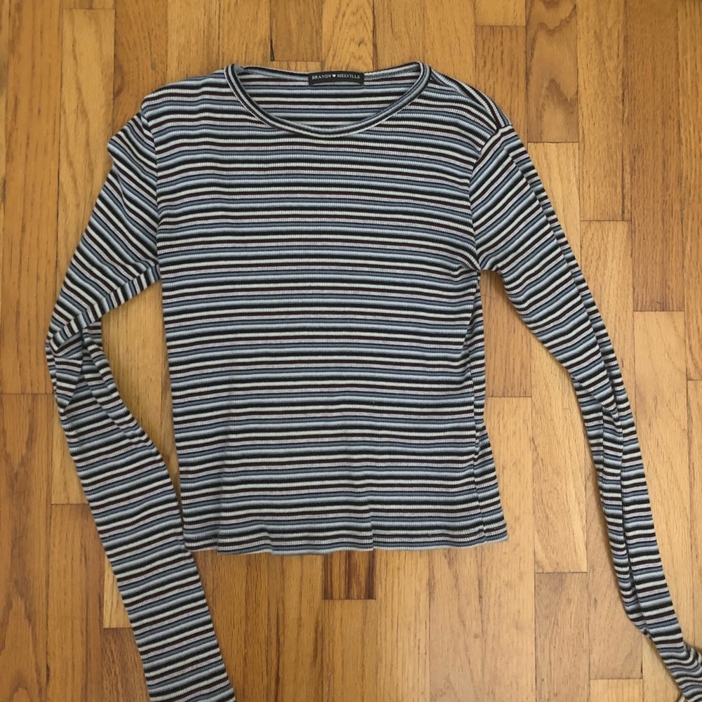 Brandy Melville long sleeve